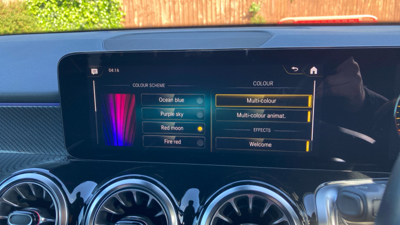 Mercedes-Benz GLB 200 AMG Line Premium 5dr 7G-Tronic Petrol Estate